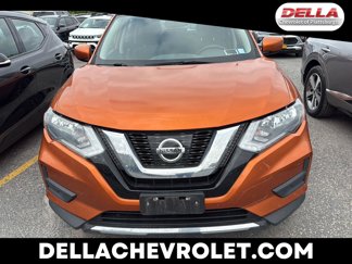 Used 2017 Nissan Rogue S image 1