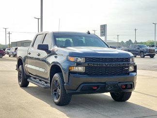 Used 2020 Chevrolet Silverado 1500 Custom Trail Boss w/ Custom Convenience Package image 1
