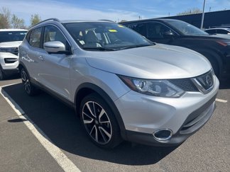 Used 2019 Nissan Rogue Sport SL w/ Premium Package image 1