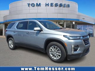 Certified 2023 Chevrolet Traverse LT w/ Rear Camera Mirror Package image 1