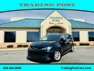 Used 2020 Chrysler Voyager Lxi image 1