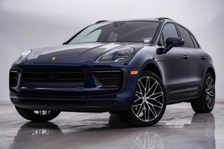 Used 2023 Porsche Macan image 1