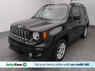 Used 2019 Jeep Renegade Latitude w/ Cold Weather Group image 1