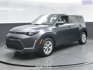 New 2025 Kia Soul LX image 1