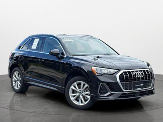 Certified 2021 Audi Q3 2.0T Premium w/ Convenience Package image 1