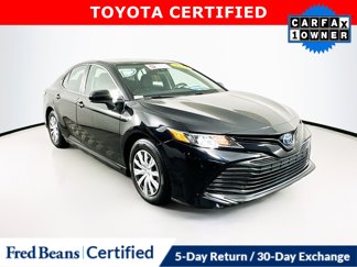 Certified 2019 Toyota Camry LE image 1