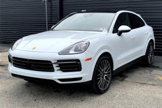 Certified 2023 Porsche Cayenne Coupe image 1