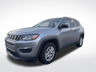 Used 2018 Jeep Compass Sport w/ Tech Group image 1