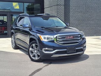 Used 2017 GMC Acadia SLT image 1