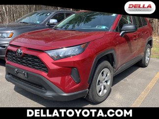 Certified 2022 Toyota RAV4 LE image 1