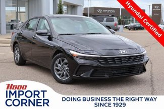 Used 2024 Hyundai Elantra SEL image 1
