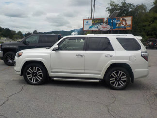 Used 2018 Toyota 4Runner Limited image 1