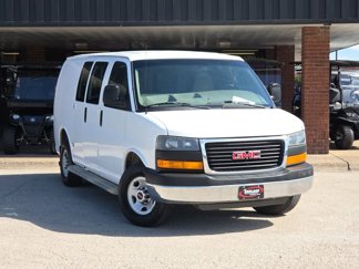 Used 2016 GMC Savana 2500 image 1