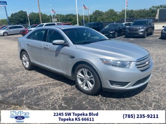 Used 2018 Ford Taurus SEL image 1