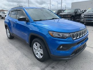 Used 2022 Jeep Compass Latitude image 1