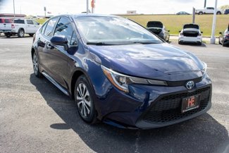 Used 2022 Toyota Corolla LE image 1