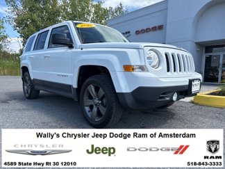 Used 2015 Jeep Patriot High Altitude image 1