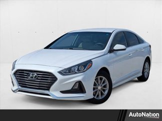 Used 2018 Hyundai Sonata SE image 1