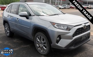 Used 2021 Toyota RAV4 XLE Premium image 1