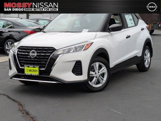 New 2025 Nissan Kicks Play S image 1