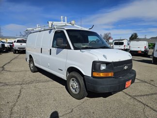 Used 2005 Chevrolet Express 2500 image 1