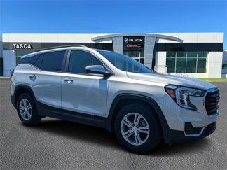 Used 2022 GMC Terrain SLE w/ Driver Convenience Package image 1