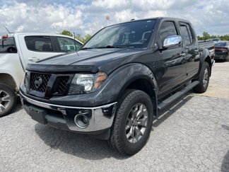 Used 2015 Nissan Frontier SL image 1