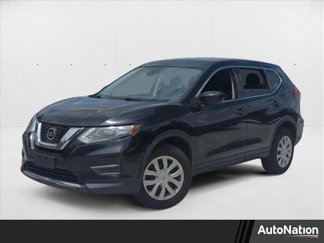 Used 2019 Nissan Rogue S image 1