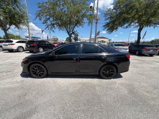Used 2014 Toyota Camry L image 1