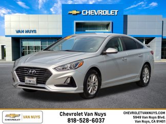 Used 2018 Hyundai Sonata SE image 1