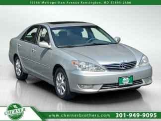 Used 2005 Toyota Camry XLE image 1