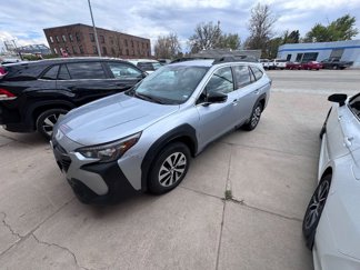 Used 2024 Subaru Outback Premium image 1