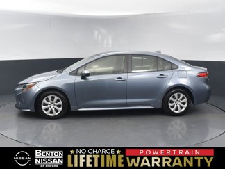 Used 2022 Toyota Corolla LE image 1
