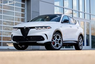 New 2024 Alfa Romeo Tonale Veloce w/ Active Assist Package image 1