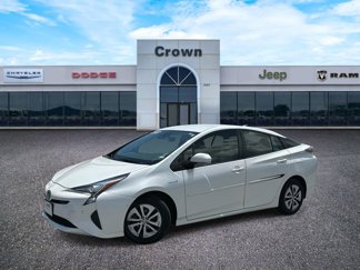 Used 2018 Toyota Prius Two image 1