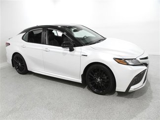 Used 2021 Toyota Camry XSE w/ Navigation Upgrade Package image 1