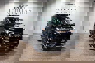 Used 2019 Honda Pilot Touring image 1