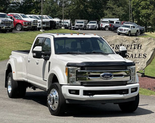 Used 2017 Ford F450 Lariat w/ Lariat Ultimate Package image 1