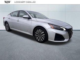 Used 2023 Nissan Altima 2.5 SV image 1