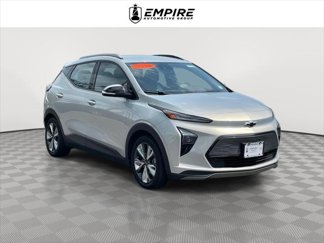 Used 2022 Chevrolet Bolt EUV LT w/ Convenience Package image 1