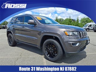 Used 2020 Jeep Grand Cherokee Laredo w/ 18" Wheel & 8.4" Radio Group image 1