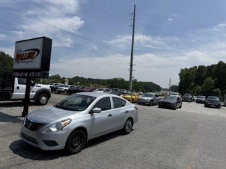 Used 2016 Nissan Versa S image 1