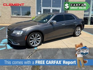Used 2019 Chrysler 300 Limited image 1