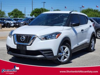 Used 2020 Nissan Kicks S image 1