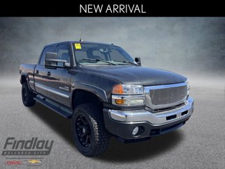 Used 2004 GMC Sierra 2500 SLT w/ Heavy-Duty Power Package image 1