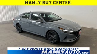 Used 2022 Hyundai Elantra SEL image 1