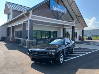 Used 2014 Dodge Challenger SXT w/ Super Sport Group (SS/T) image 1