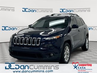 Used 2015 Jeep Cherokee Latitude image 1