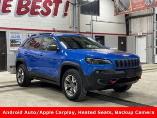 Used 2019 Jeep Cherokee Trailhawk w/ Cold Weather Group image 1
