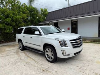 Used 2020 Cadillac Escalade ESV Luxury image 1